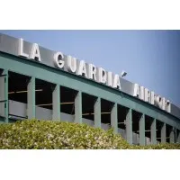 LaGuardia Airport (LGA)