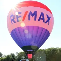 RE/MAX 1st Realty