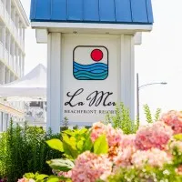 La Mer Beachfront Resort