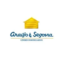 ARAUJO Y SEGOVIA