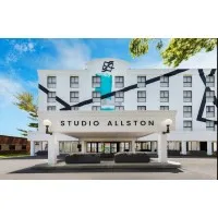 Studio Allston Hotel