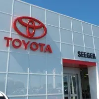 Seeger Toyota of St Robert