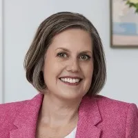 Lisa Linard & Co. Home Organizing and Moves