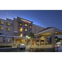Courtyard by Marriott Riverside