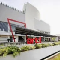 Art:1 New Museum 