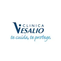 Clínica Vesalio email format
