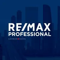 RE/MAX email format