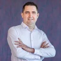 Liviu Mesesan Liviu Mesesan